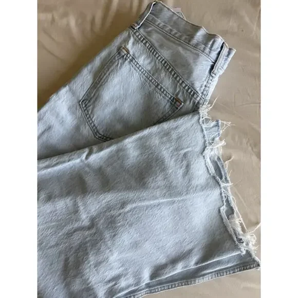 NWT Abercrombie & Fitch Denim Light Blue Wide Leg High Rise Cropped - Picture 12 of 13